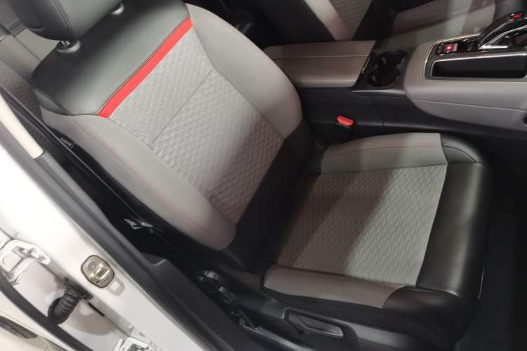 Used Citroen C5 AIRCROSS 2019 350THP Enjoyment Model China V Standard Right Front Seat