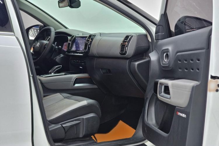 Used Citroen C5 AIRCROSS 2019 360THP Enjoyment Model China VI Standard Right Front Seat