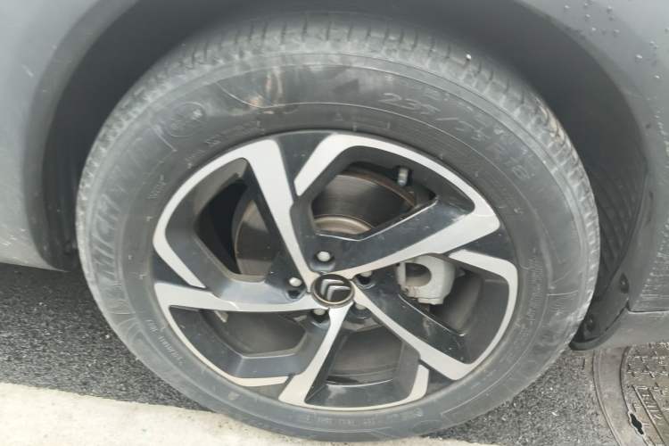 Used Citroen C5 AIRCROSS 2019 360THP Enjoyment Model China VI Standard Right Front Wheel Hub