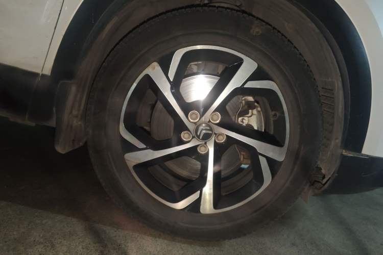Used Citroen C5 AIRCROSS 2019 380THP Luxury Model China V Standard Right Front Wheel Hub