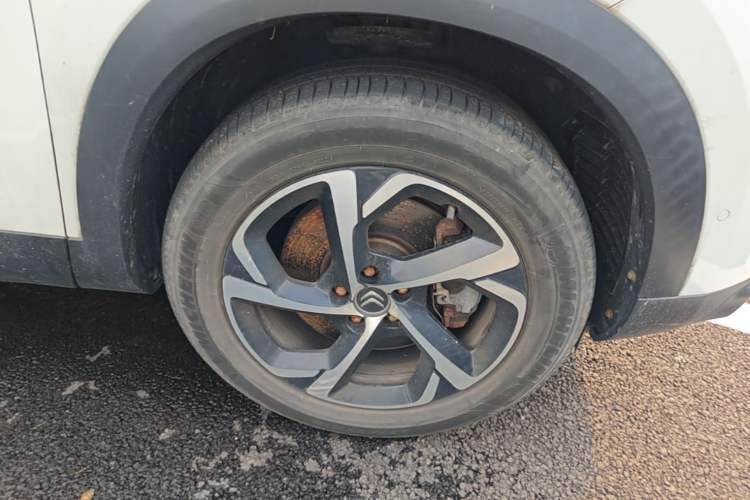Used Citroen C5 AIRCROSS 2019 380THP Flagship Version China V Standard Right Front Wheel Hub