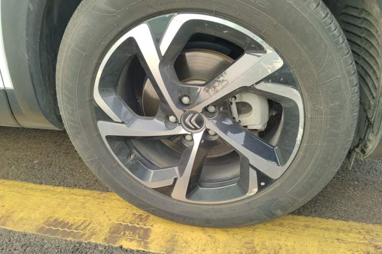 Used Citroen C5 AIRCROSS 2019 360THP Enjoyment Version China VI Standard Right Front Wheel Hub