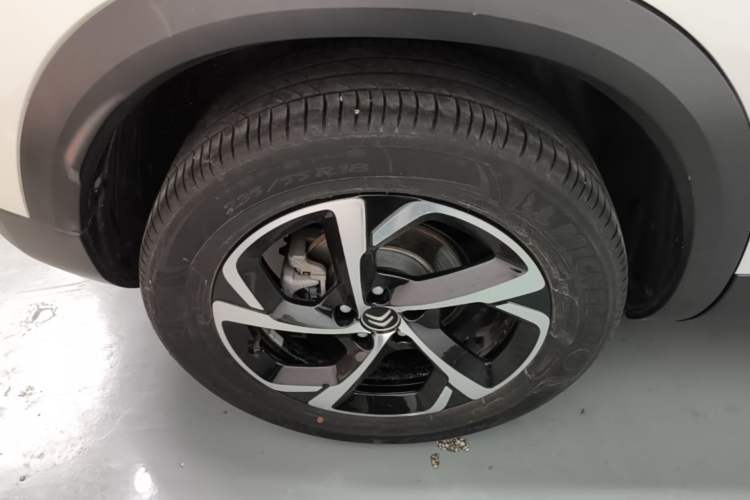 Used Citroen C5 AIRCROSS 2019 360THP Enjoyment Model China VI Standard Right Rear Wheel Hub