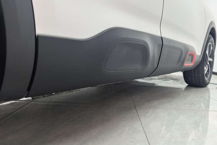 Used Citroen C5 AIRCROSS 2019 350THP Enjoyment Model China V Standard Right Side Sill