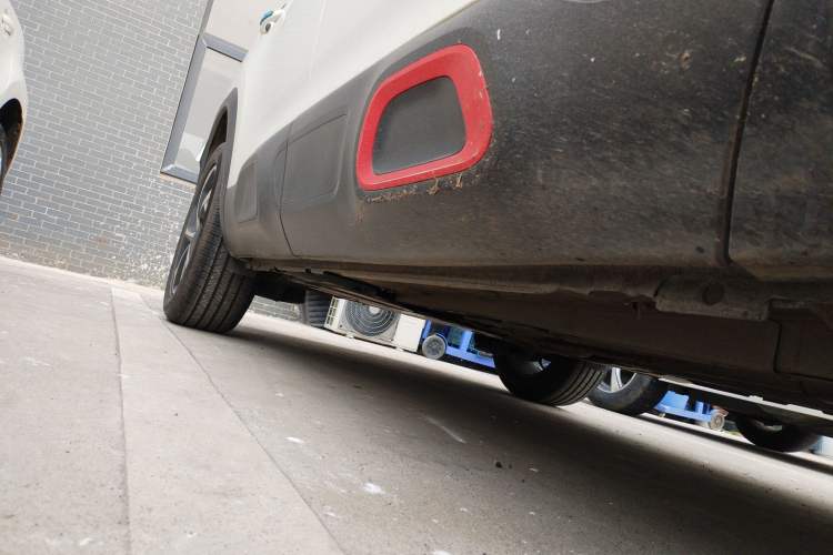 Used Citroen C5 AIRCROSS 2019 350THP Enjoyment Model China V Standard Right Side Sill
