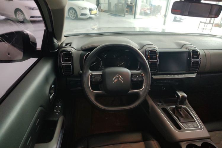 Used Citroen C5 AIRCROSS 2019 350THP Comfort Edition China V standard Steering Wheel