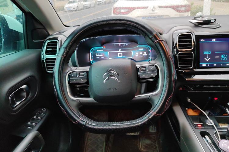 Used Citroen C5 AIRCROSS 2019 360THP Enjoyment Model China VI Standard Steering Wheel