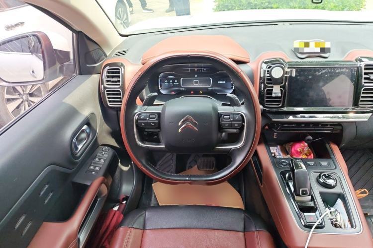 Used Citroen C5 AIRCROSS 2019 400THP Luxury Edition China VI Steering Wheel