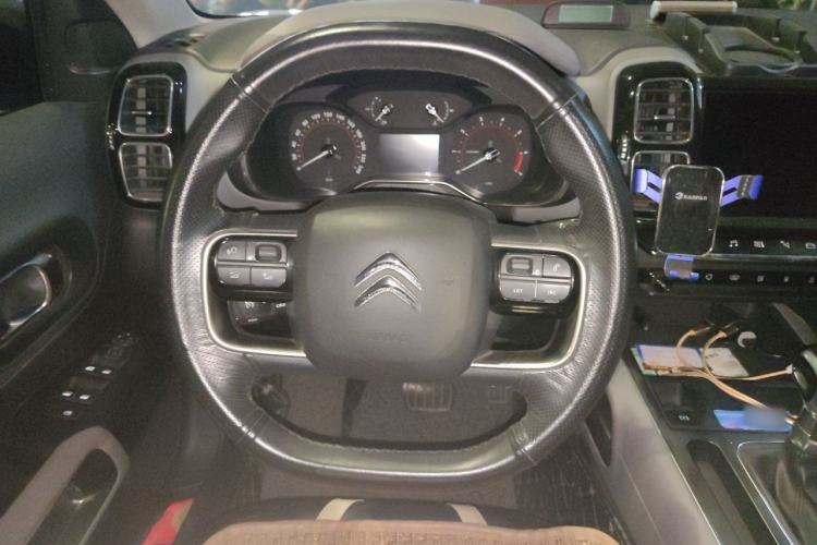 Used Citroen C5 AIRCROSS 2019 350THP Comfort Edition China V standard Steering Wheel