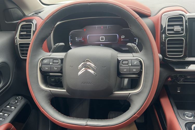 Used Citroen C5 AIRCROSS 2019 380THP Luxury Model China V Standard Steering Wheel
