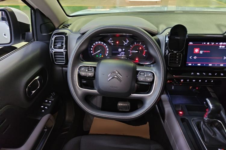 Used Citroen C5 AIRCROSS 2019 350THP Comfort Edition China V standard Steering Wheel