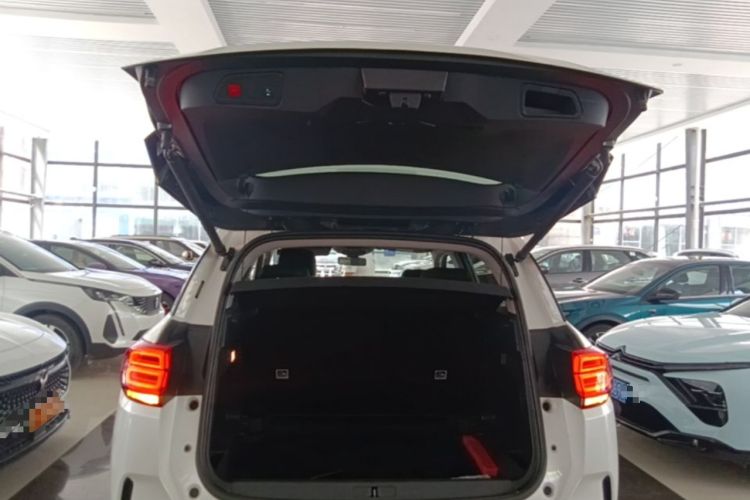 Used Citroen C5 AIRCROSS 2019 400THP Luxury Edition China VI Trunk