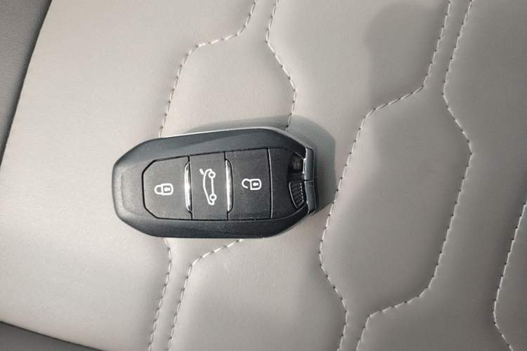 Used Citroen C5 AIRCROSS 2019 360THP ORIGINS Centennial Deluxe Edition China VI Standard Vehicle Key
