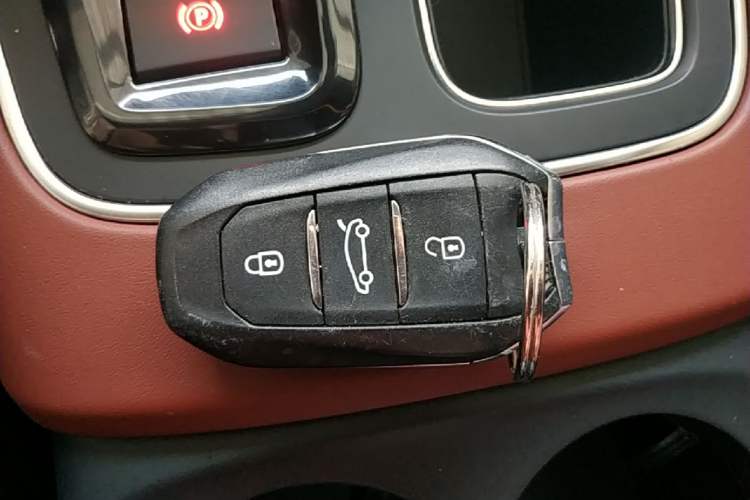 Used Citroen C5 AIRCROSS 2019 380THP Luxury Model China V Standard Vehicle Key