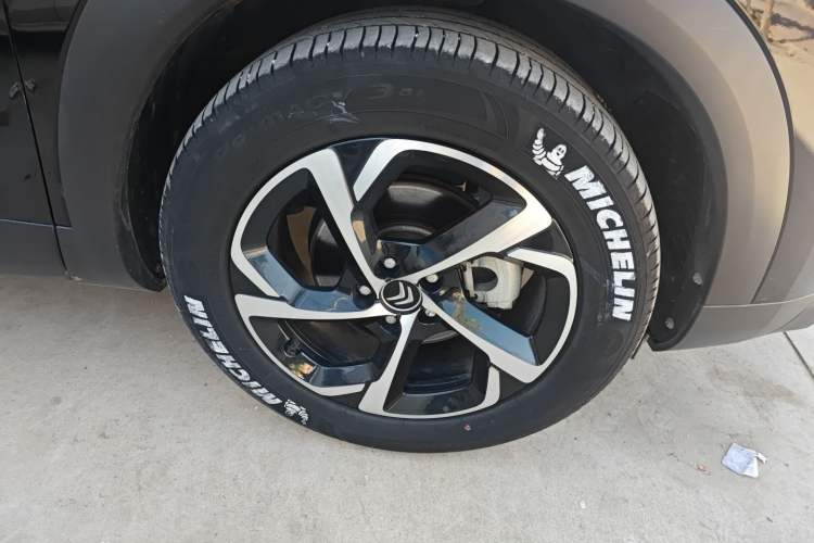 Used Citroen C5 AIRCROSS 2020 360THP Enjoyment Version Right Front Wheel Hub