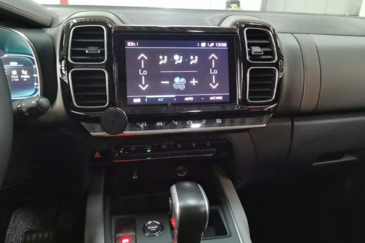 Used Citroen C5 AIRCROSS 2020 360THP Enjoyment Version Audio And AC Panel