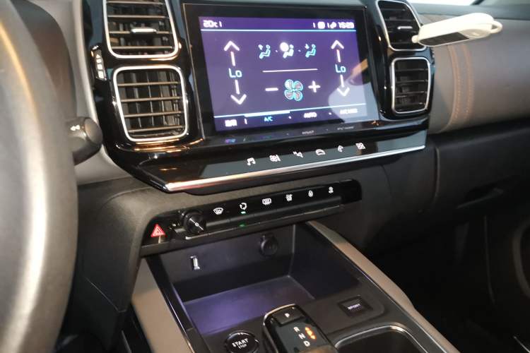 Used Citroen C5 AIRCROSS 2020 360THP Enjoyment Version Audio And AC Panel