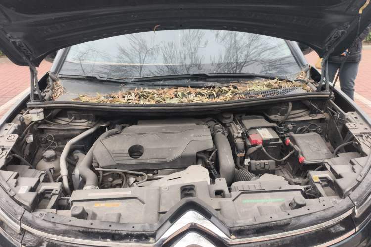 Used Citroen C5 AIRCROSS 2020 400THP Premium Edition Engine Bay