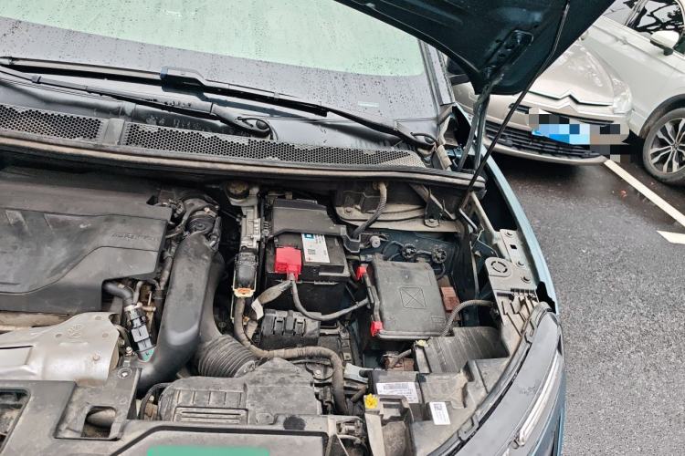 Used Citroen C5 AIRCROSS 2020 400THP Premium Edition Engine Bay Left