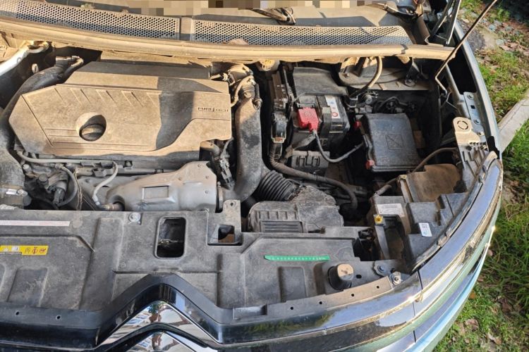 Used Citroen C5 AIRCROSS 2020 400THP Premium Edition Engine Bay Left