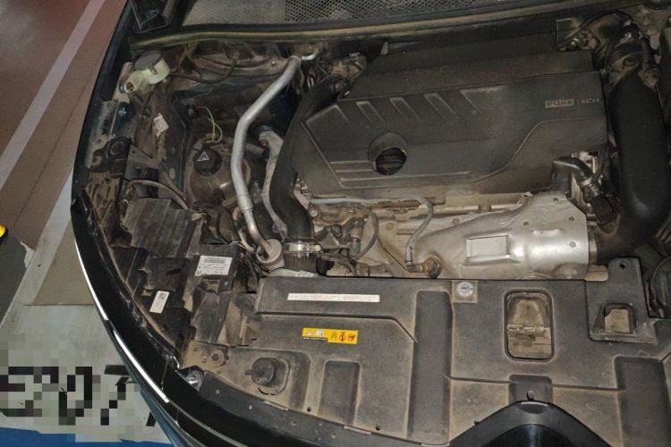 Used Citroen C5 AIRCROSS 2020 400THP Premium Edition Engine Bay Right