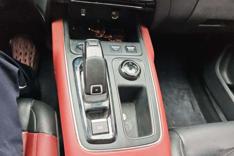 Used Citroen C5 AIRCROSS 2020 400THP Premium Edition Gear Lever
