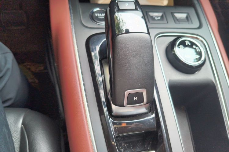Used Citroen C5 AIRCROSS 2020 400THP Premium Edition Gear Lever