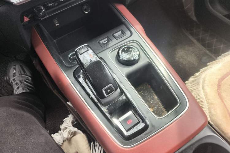Used Citroen C5 AIRCROSS 2020 400THP Premium Edition Gear Lever