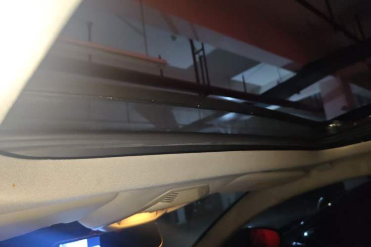 Used Citroen C5 AIRCROSS 2020 400THP Premium Edition Headliner
