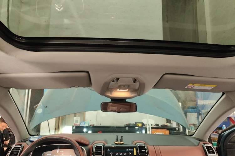 Used Citroen C5 AIRCROSS 2020 400THP Premium Edition Headliner