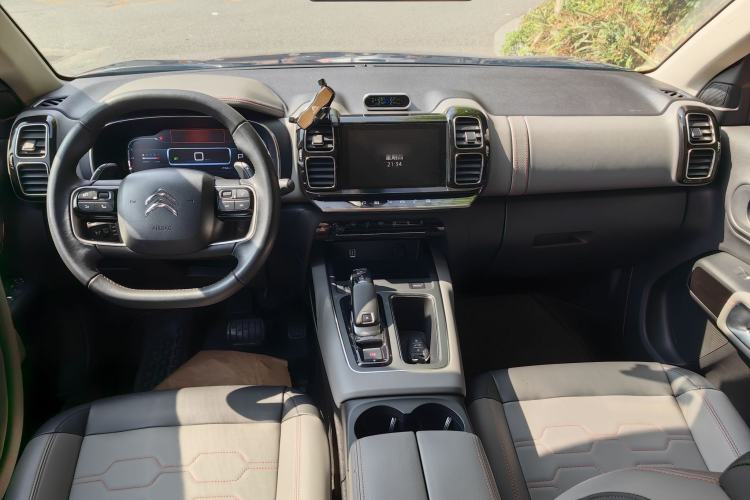 Used Citroen C5 AIRCROSS 2020 360THP Enjoyment Version Interior 3
