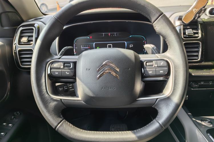 Used Citroen C5 AIRCROSS 2020 360THP Enjoyment Version Interior 4