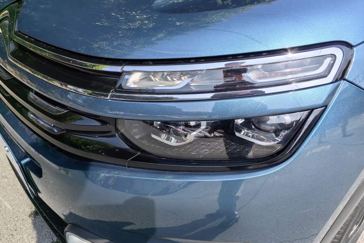 Used Citroen C5 AIRCROSS 2020 360THP Enjoyment Version Left Front Headlight
