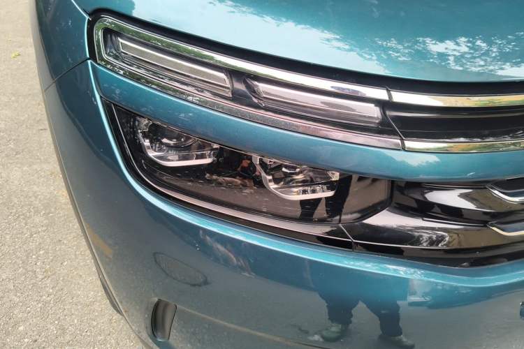 Used Citroen C5 AIRCROSS 2020 400THP Premium Edition Right Front Headlight