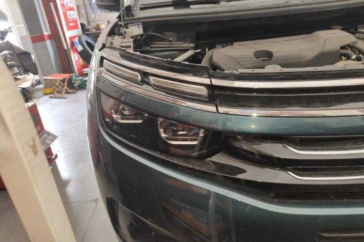 Used Citroen C5 AIRCROSS 2020 400THP Premium Edition Right Front Headlight