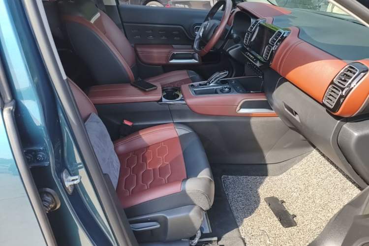 Used Citroen C5 AIRCROSS 2020 400THP Premium Edition Right Front Seat