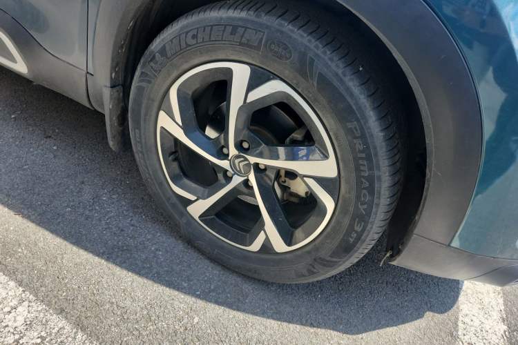 Used Citroen C5 AIRCROSS 2020 360THP Enjoyment Version Right Front Wheel Hub