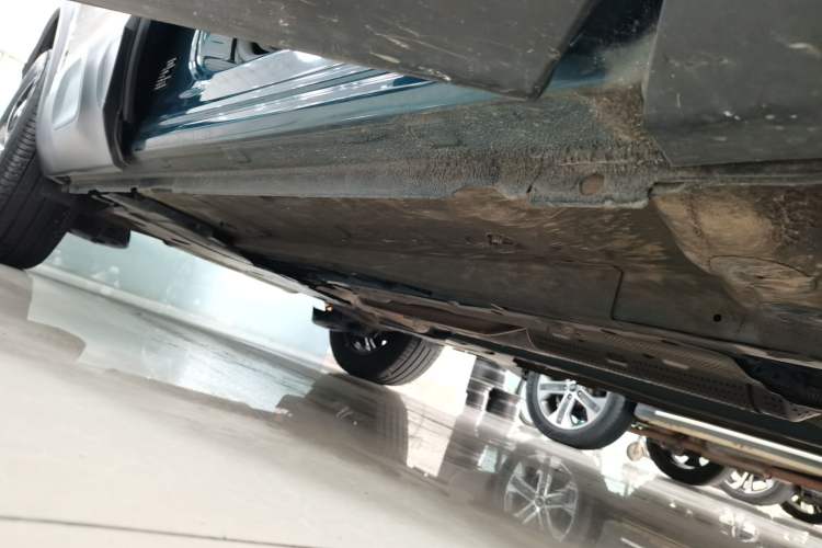 Used Citroen C5 AIRCROSS 2020 360THP Comfort Edition Right Side Sill