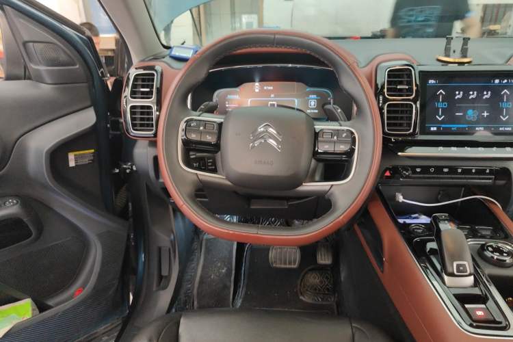 Used Citroen C5 AIRCROSS 2020 400THP Premium Edition Steering Wheel