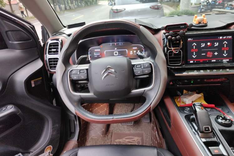 Used Citroen C5 AIRCROSS 2020 400THP Premium Edition Steering Wheel