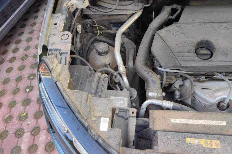 Used Citroen C5 AIRCROSS 2020 400THP Premium Edition Engine Bay Right