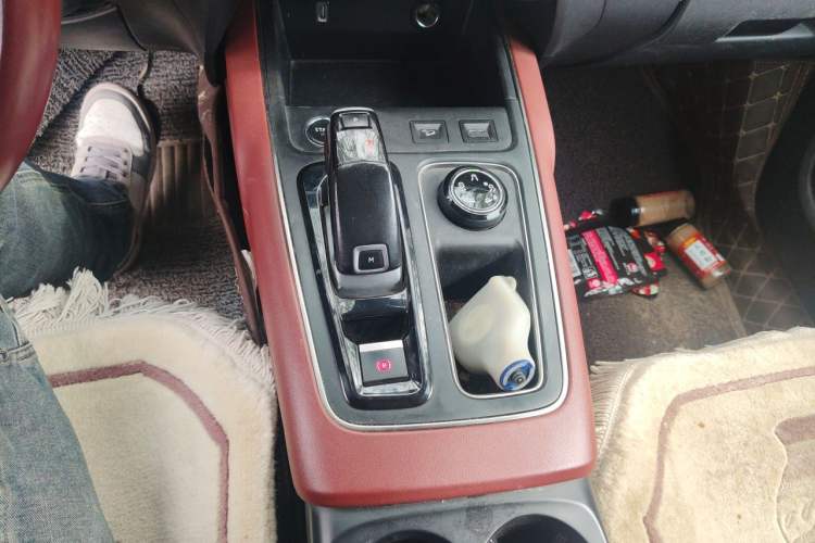 Used Citroen C5 AIRCROSS 2020 400THP Premium Edition Gear Lever