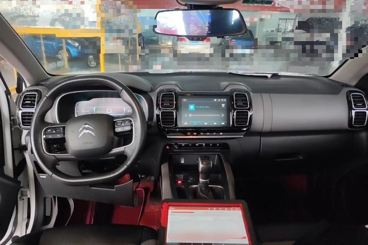 Used Citroen C5 AIRCROSS 2020 360THP C-Series Trendy Edition Center Console
