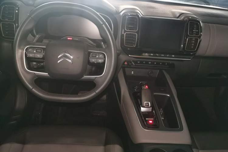 Used Citroen C5 AIRCROSS 2020 360THP ORIGINS Centennial Luxury Edition Center Console