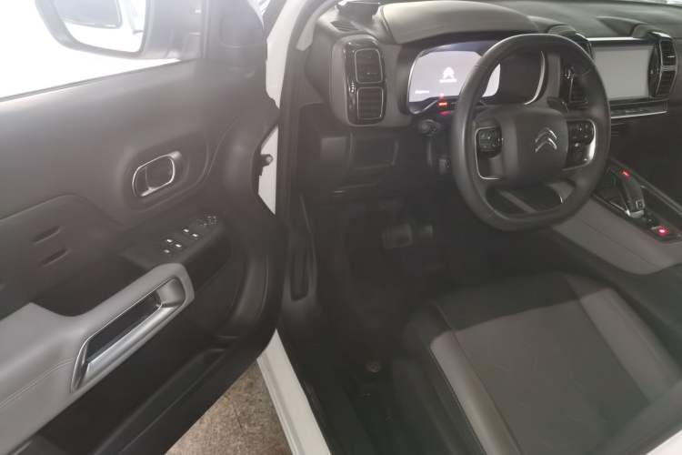 Used Citroen C5 AIRCROSS 2020 360THP ORIGINS Centennial Luxury Edition Driver Seat