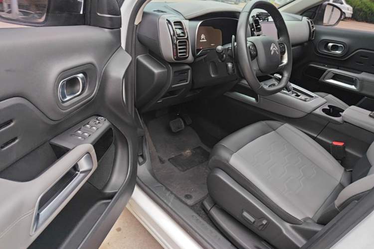 Used Citroen C5 AIRCROSS 2020 360THP ORIGINS Centennial Luxury Edition Driver Seat