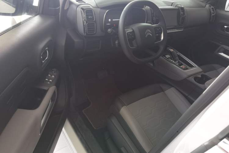 Used Citroen C5 AIRCROSS 2020 360THP Enjoyment Version Driver Seat