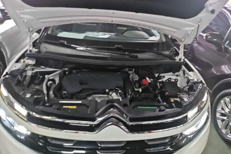 Used Citroen C5 AIRCROSS 2020 360THP ORIGINS Centennial Luxury Edition Engine Bay