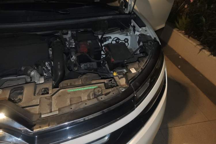 Used Citroen C5 AIRCROSS 2020 360THP ORIGINS Centennial Luxury Edition Engine Bay Left