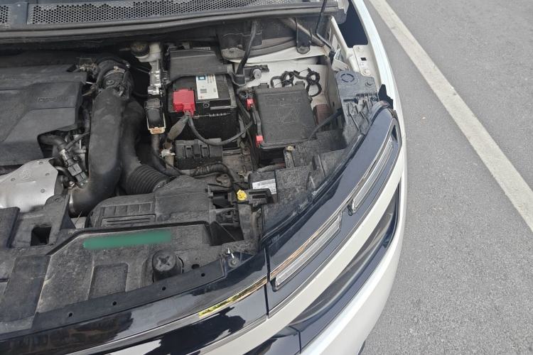 Used Citroen C5 AIRCROSS 2020 400THP Premium Edition Engine Bay Left